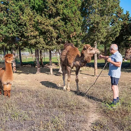 Rurale Orti Di Nora & מלון 3*