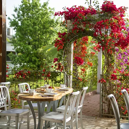 Rurale Orti Di Nora&spa Hotel 3*