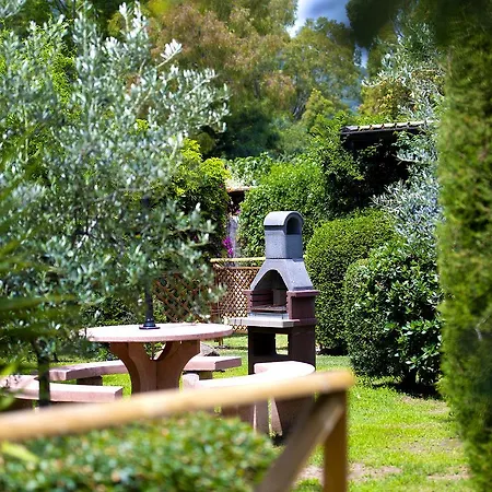 Rurale Orti Di Nora & מלון 3*